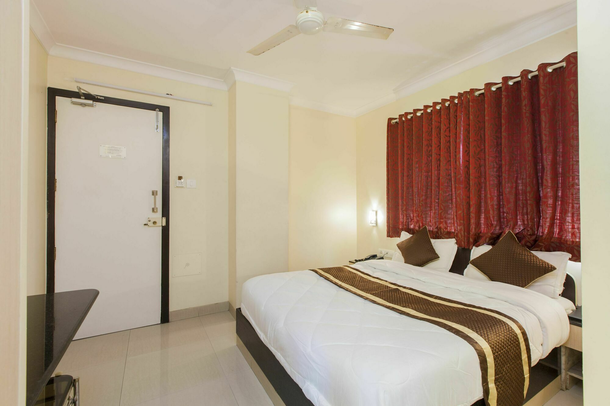 Hotel Linkway Mumbai Exterior foto
